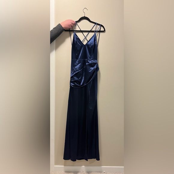 Maniju Backless Floor Length Gown - Picture 3 of 4